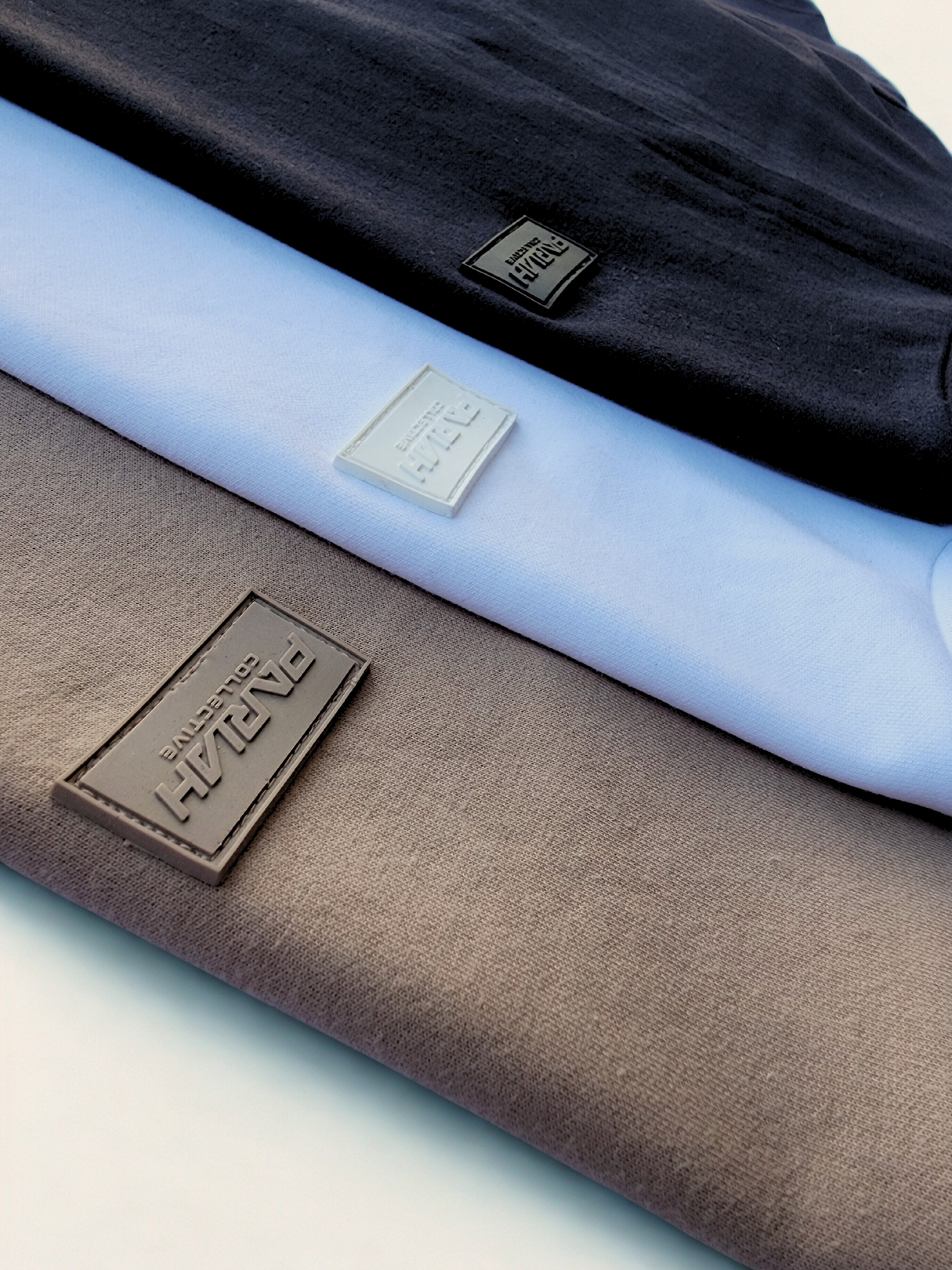 Signature Tee - Sand